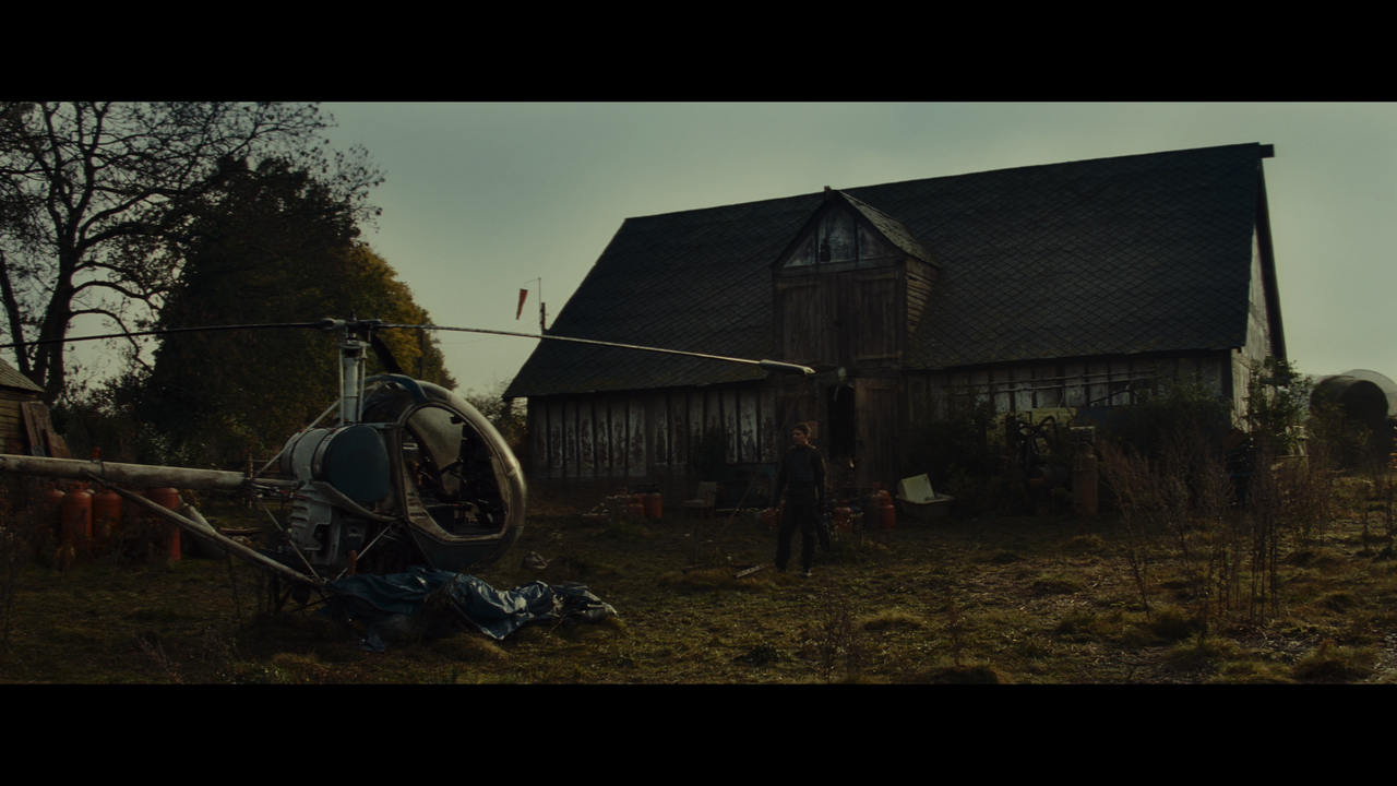 Edge of Tomorrow.mkv_snapshot_01.04.26_[2022.07.20_22.00.38]