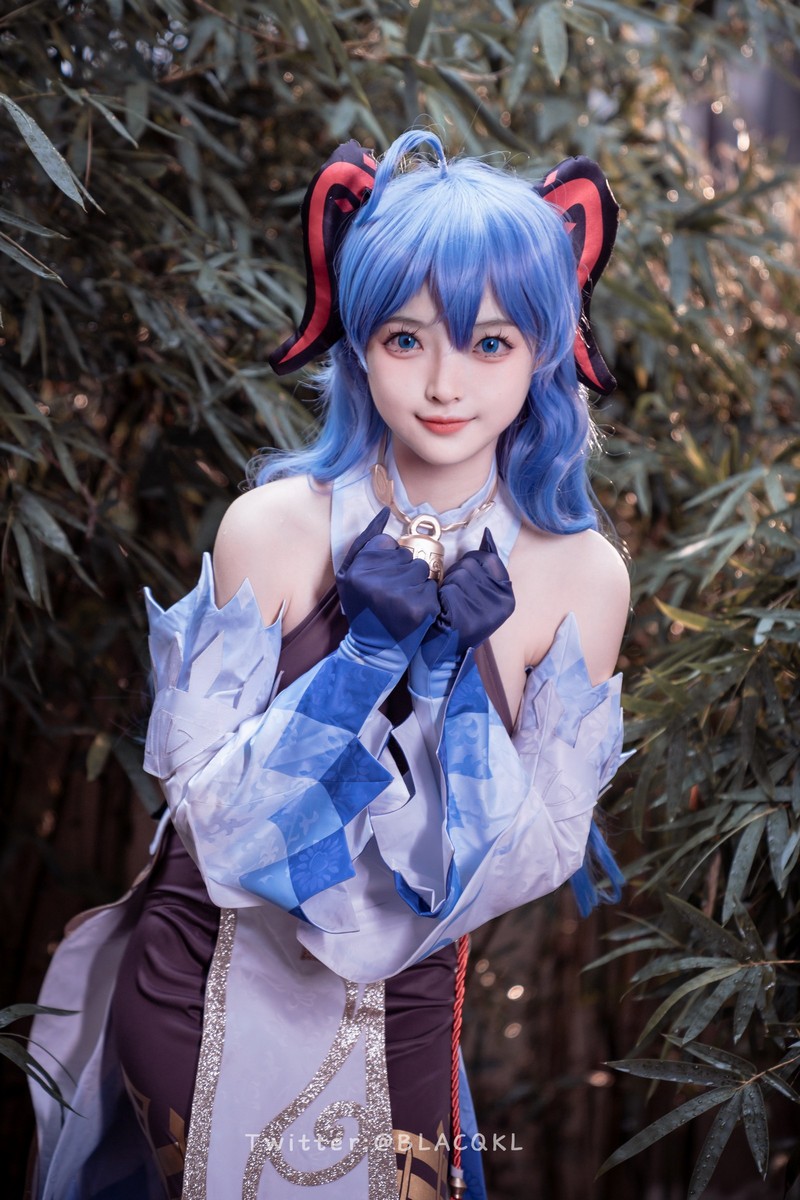 白莉爱吃巧克力 甘雨 Cosplay 高清写真【90P｜465.5MB】插图1