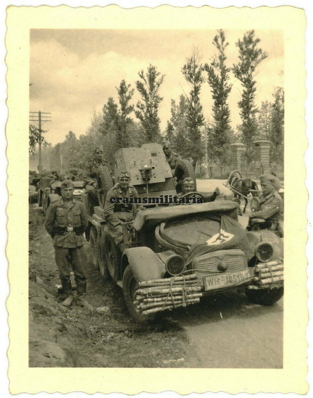 Orig. Foto Panzerjäger Soldaten m. PaK Geschütz auf Krupp Protze Lkw in Russland