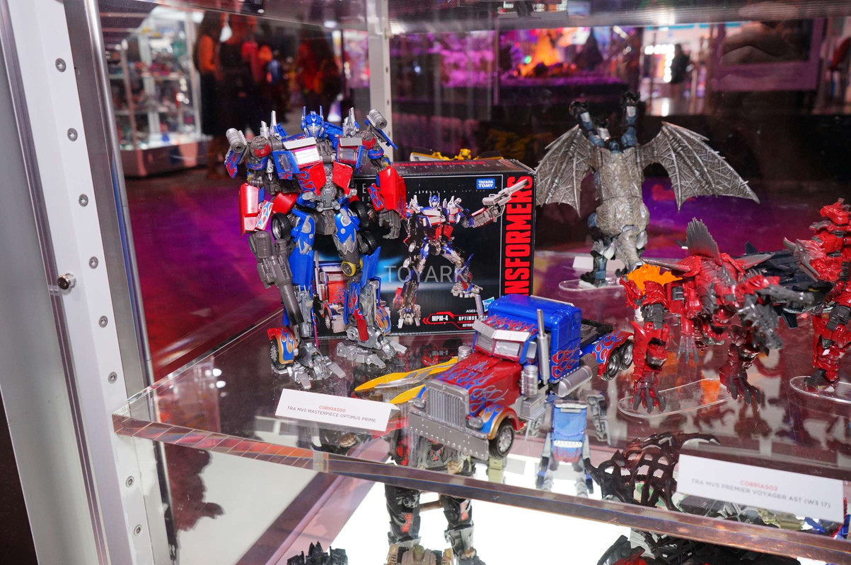 SDCC-2017-Hasbro-Transformers-099