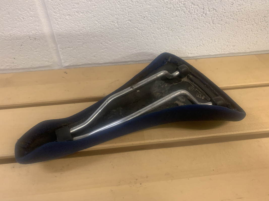 ECEDFC95-3825-4DE3-83FC-03949716348A