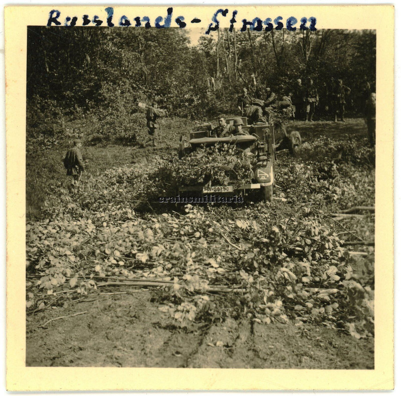 Orig. Foto ^^ Polizei Panzerjäger m. Krupp Protze Tarnjacke in Russland 1941