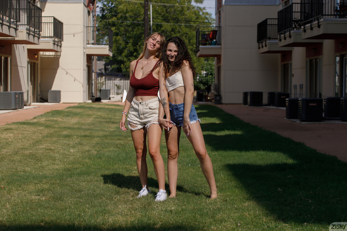 full_030_34321522451752