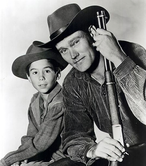 CHUCK-CONNORS-RIFLEMAN-FOTOR.jpg