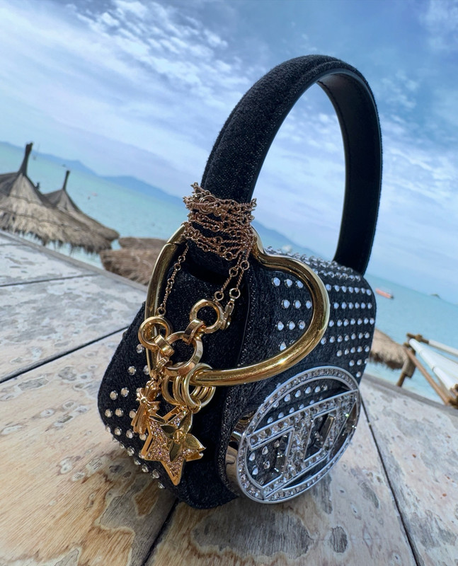 lalalalisa-m-1717471789-3382721004504481294-8012033210