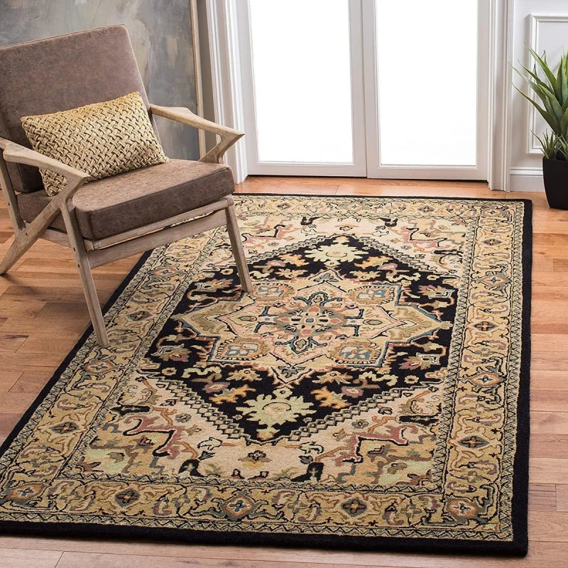 Traditional Persian Carpets - Classic medallion designs handknotted by Bhadohi artisans
