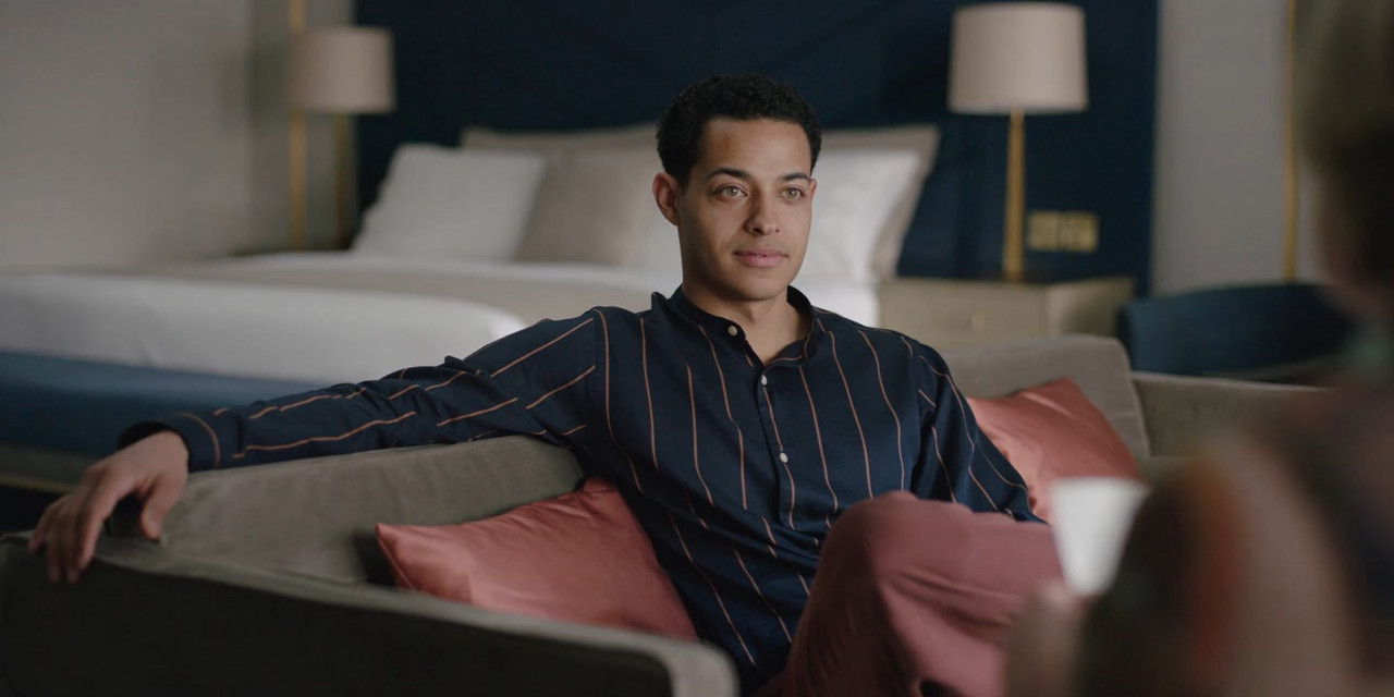 Good Luck to You, Leo Grande 2022 WebRip [Hindi + Tamil + English] 480p, 720p ESub Screenshot