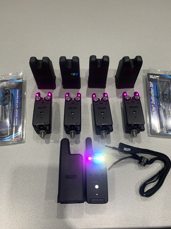 94400235-CF9A-488A-8105-732E4CAFD7F9