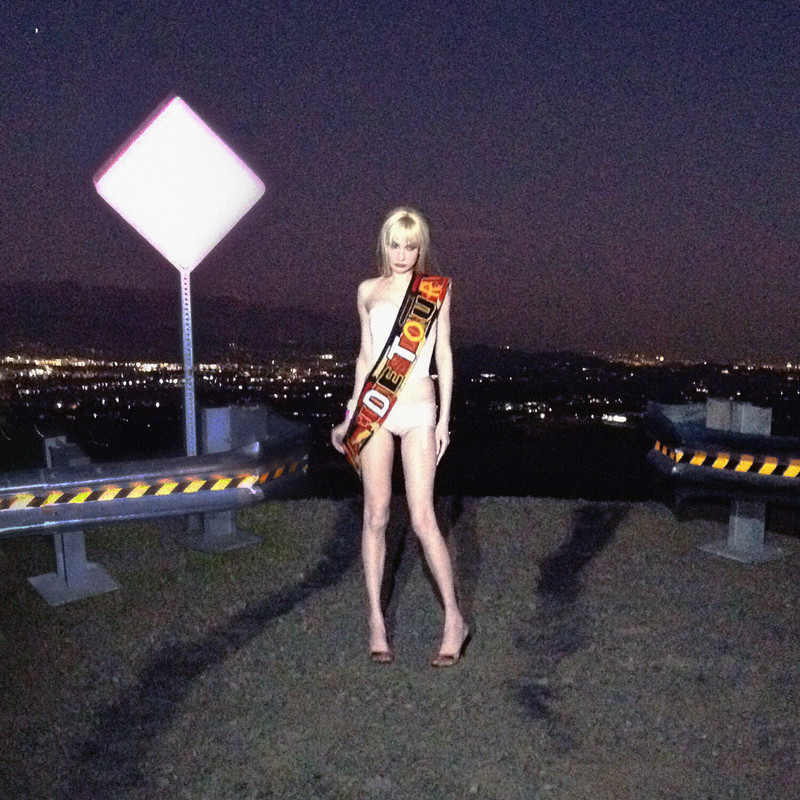 Kim Petras - Det*ur (Rare N' Deluxe) (Explicit)