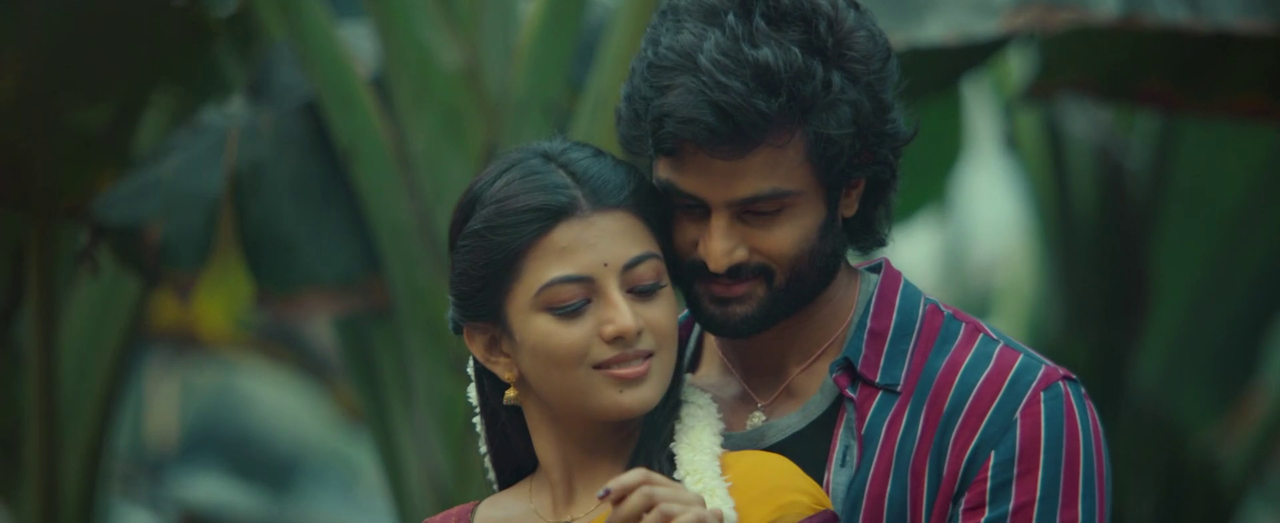 Kayal Anandhi-  Hot  Intimate Scene - Sridevi Soda Center  (10)