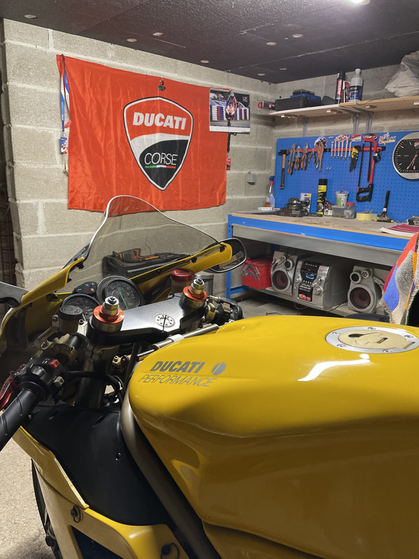 C32FC8DF-2C1C-4AE5-A604-A23972DD32E4