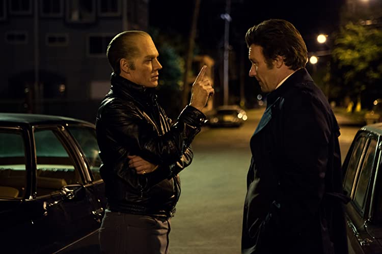 Johnny Depp dan Joel Edgerton dalam Black Mass (2015)