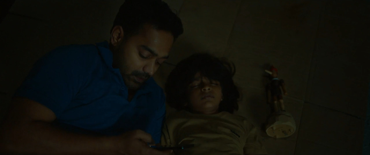 Sarkeet 2025 WebRip [Tamil + Malayalam] 480p 720p ESub Screenshot