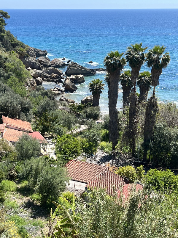 4E8A6208-1CEC-426A-887A-0026C9FF7612