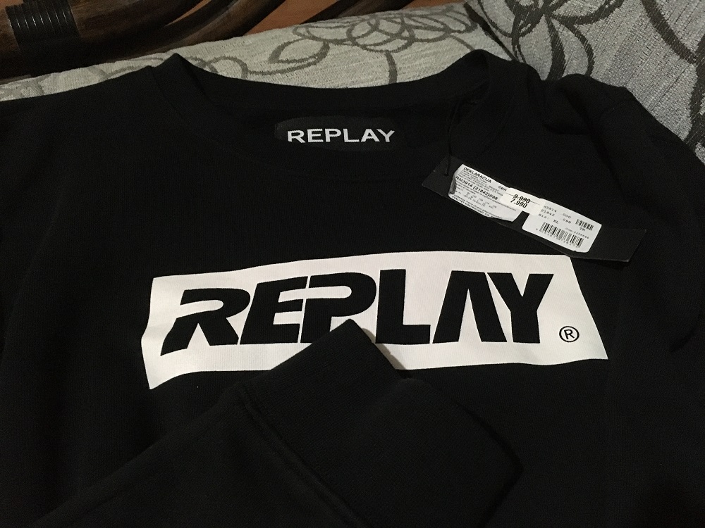 replay cloth