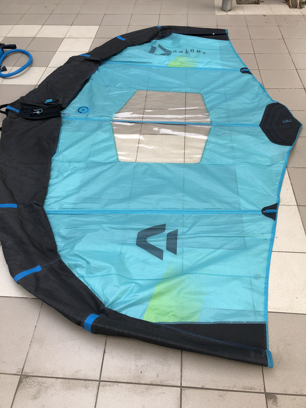 3BC979BC-0460-4507-92A7-0D758BFA1225