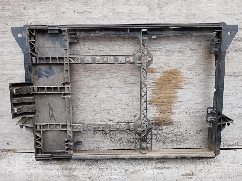 Рамка радиатора