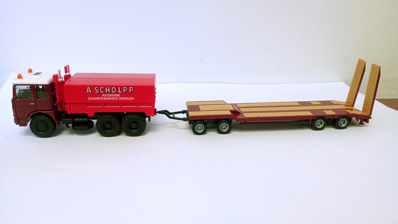 Mach (3863)