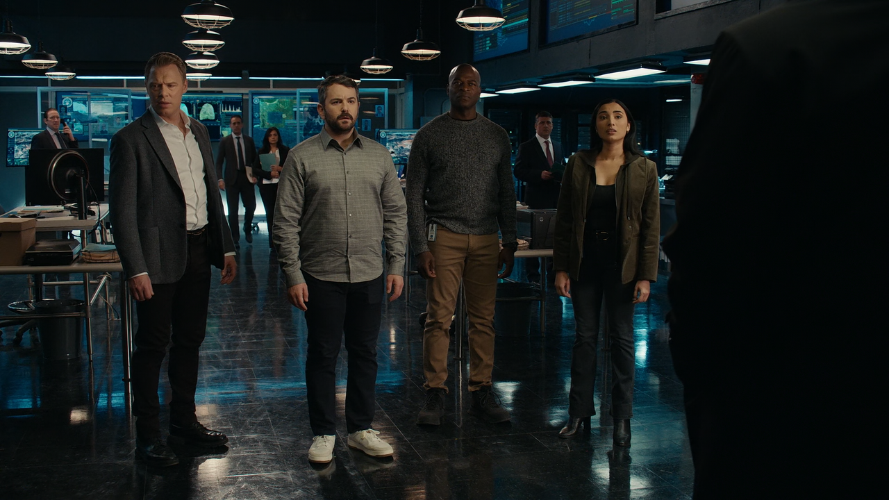 The.Blacklist.S10E20.Arthur.Hudson.1080p.10bit.AMZN.WEB-DL.DDP5.1.HEVC-Vyndros.mkv_snapshot_26.08_[2