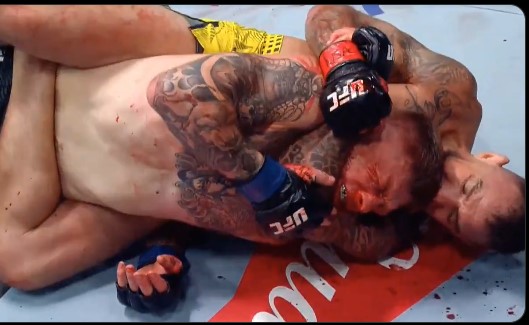 Ренато Моикано отказа Крис Дънкан във втория рунд