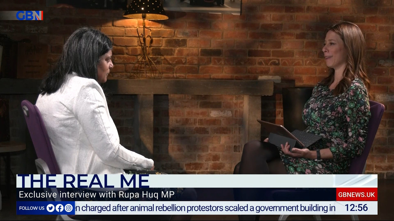 10.28 - 12.00.00 - The Briefing With Gloria De Piero. Your must-watch....ts_snapshot_57.13.932