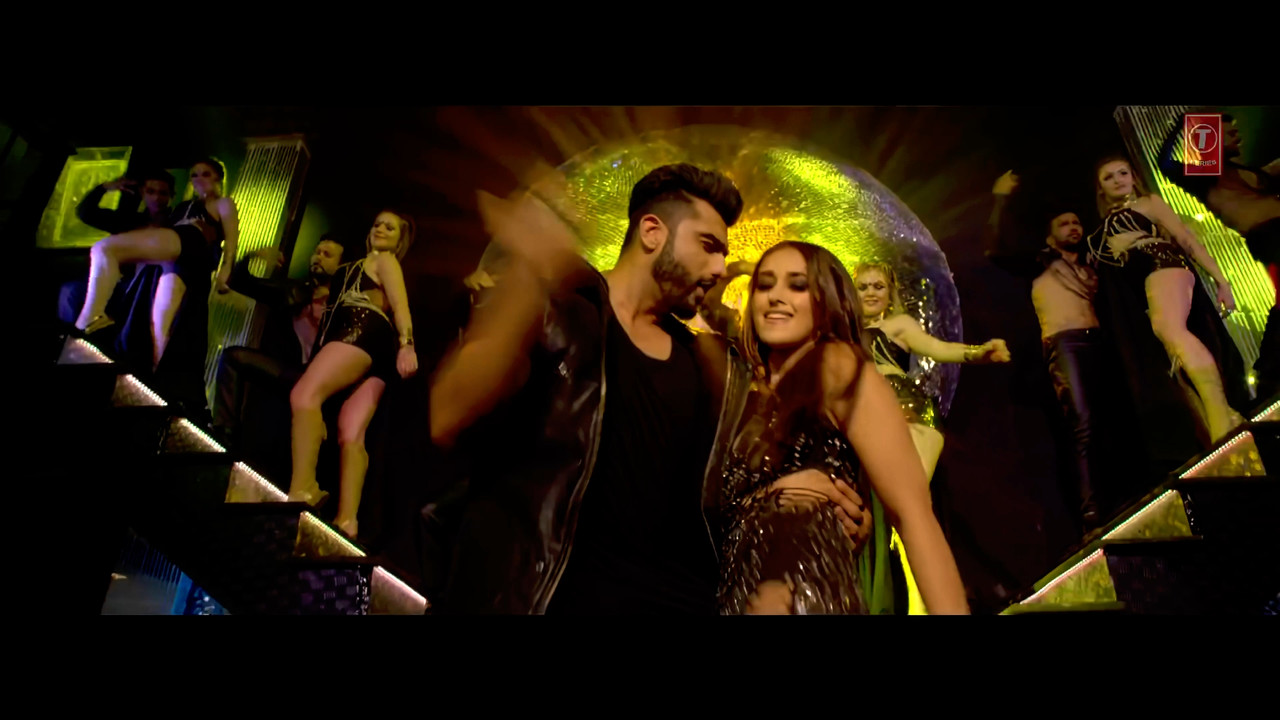 [Image: Mubarakan-Title-Song-Full-Video-Ileana-D...-54-23.jpg]