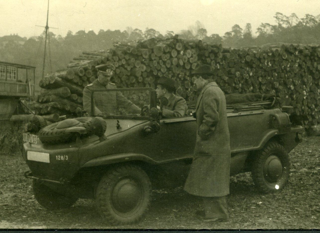 1940 er Jahre II WK Kübelwagen Schwimmwagen Prot