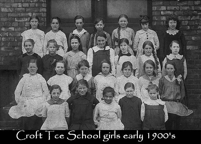 Croft-Tce-Girls-early-1900s