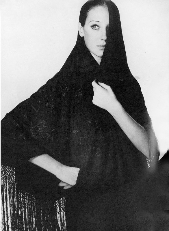 marisa_berenson_b23