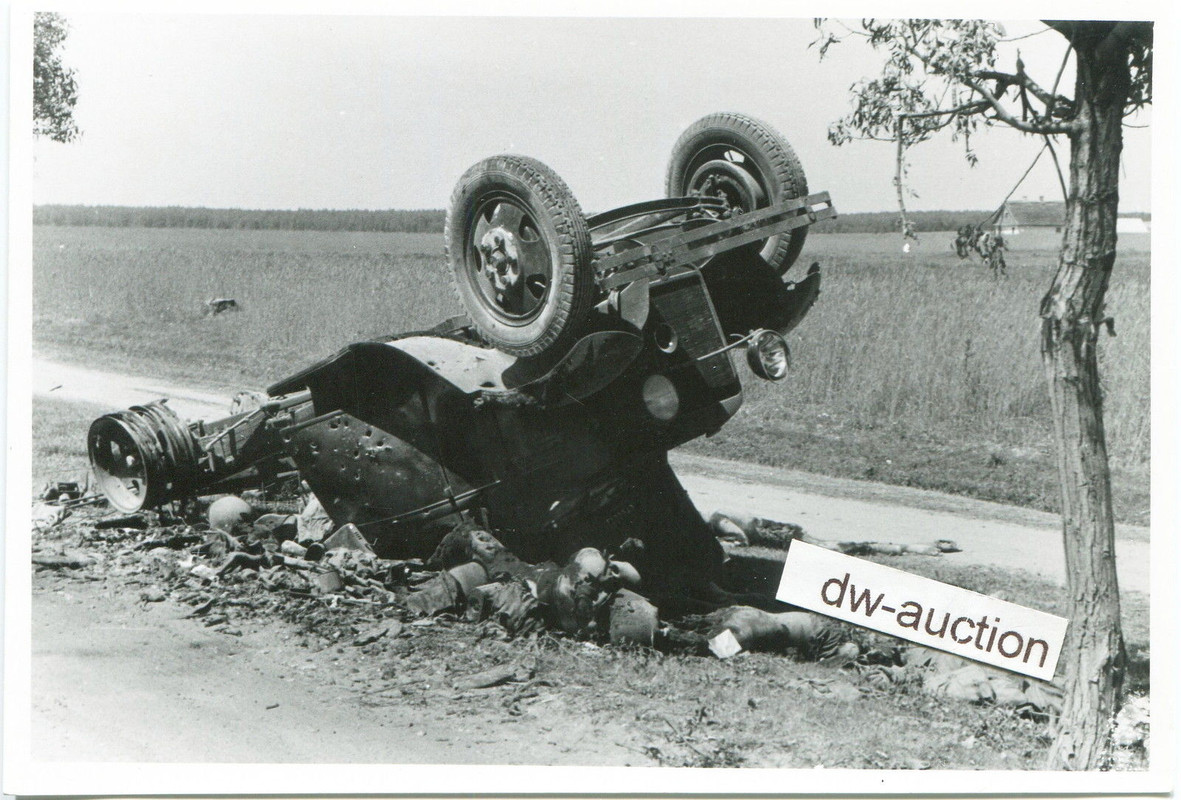 zerstörtes russisches Fahrzeug Spähpanzer