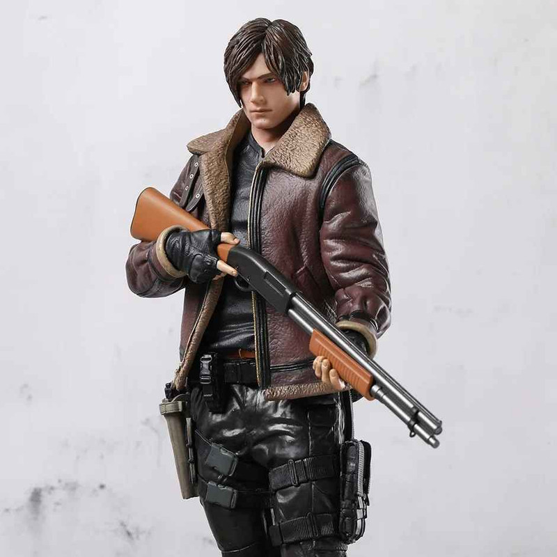 Resident Evil Biohazard Leon S. Kennedy Statue 30cm PVC