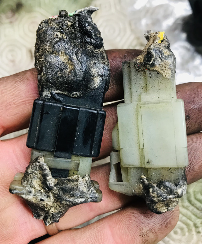 9AE036CE-AEF3-4402-B789-17D3FBA7C3AC