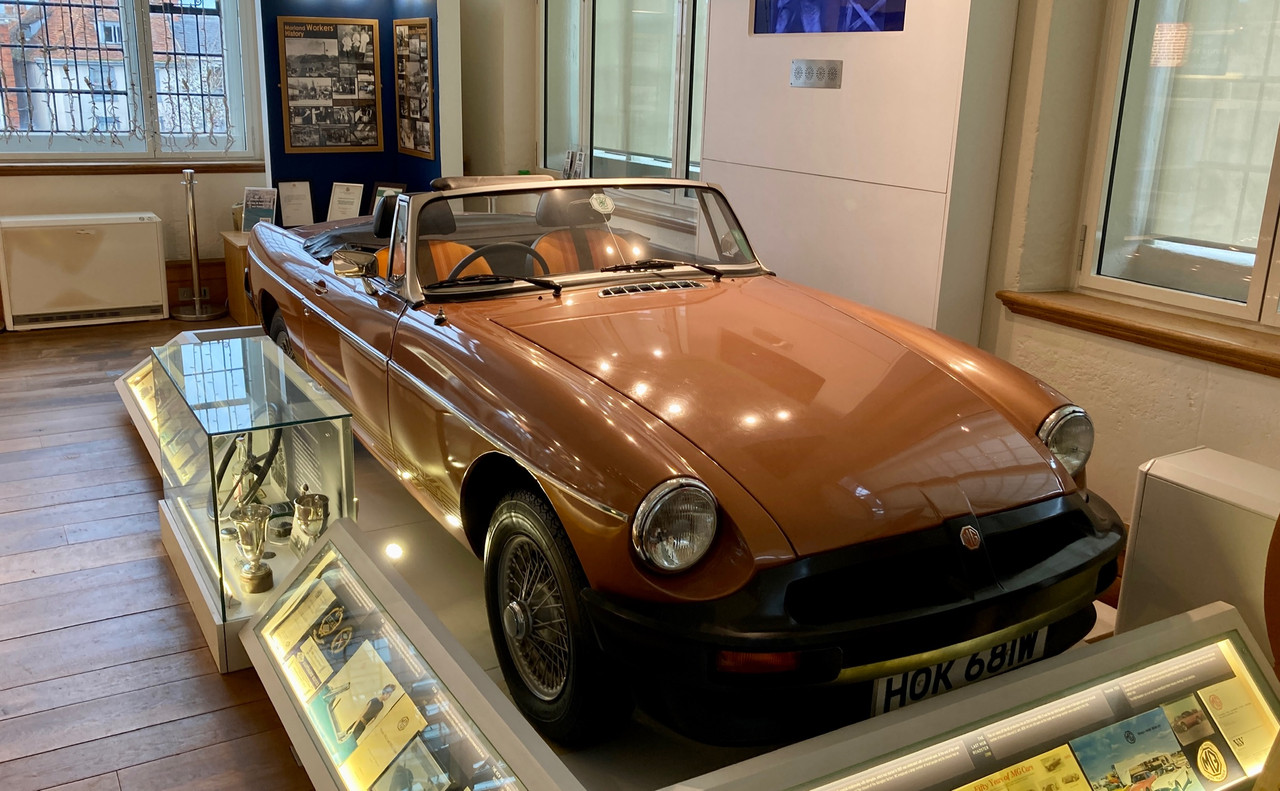 44A6B8DE-BF23-40DB-8D9A-8E3F13E0D28F