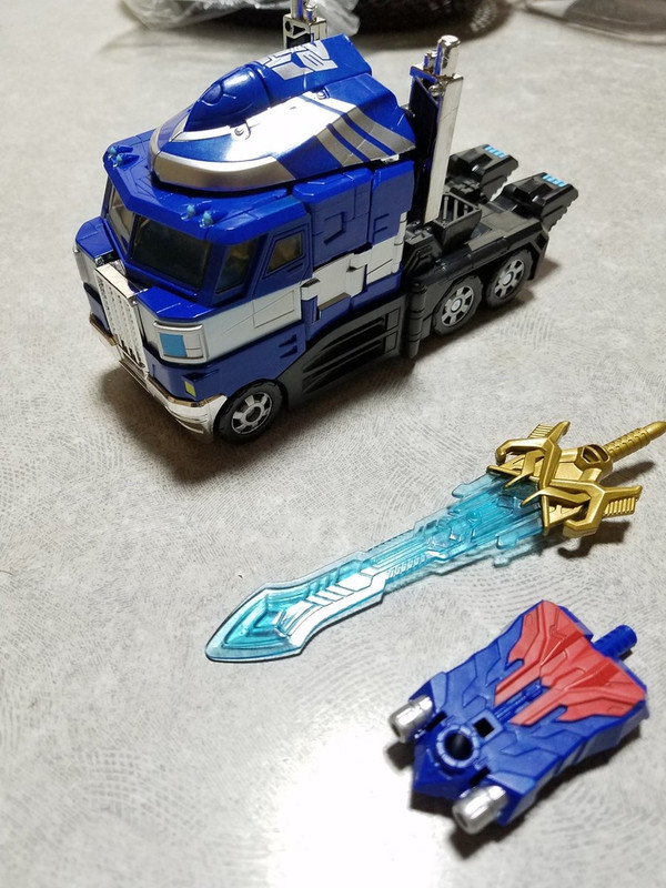 E-Hobby LG-EX Magna Convoy - In Hand Images Of D