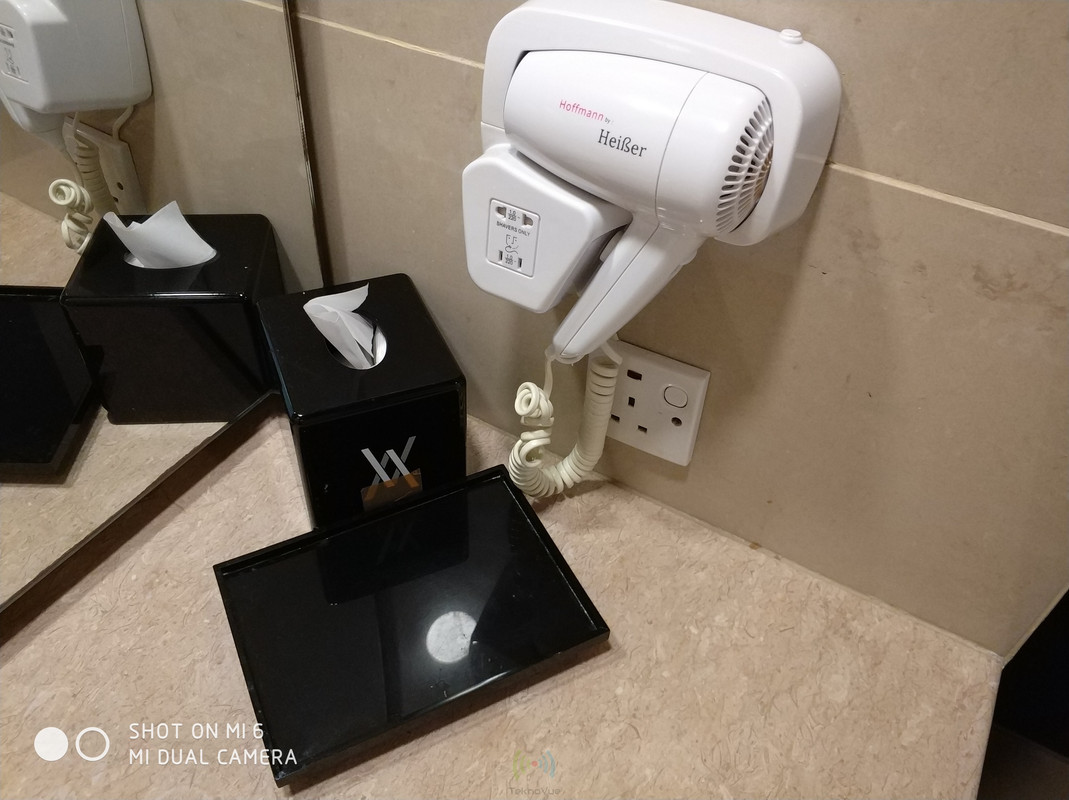 Xiaomi Mi6 - Hasil kamera indoor