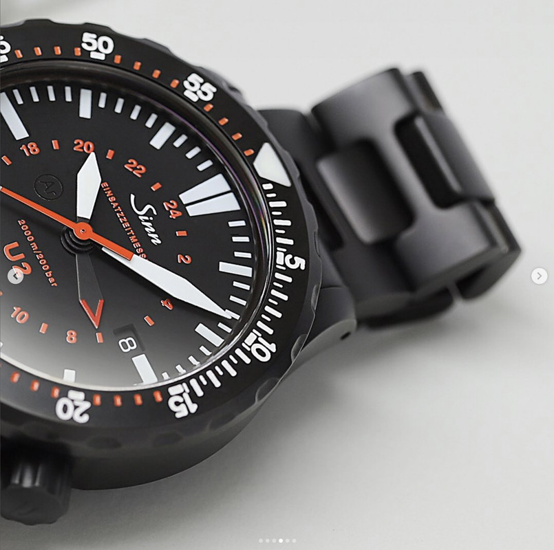 727B3976-2D50-4063-ABB4-960CCDB57837