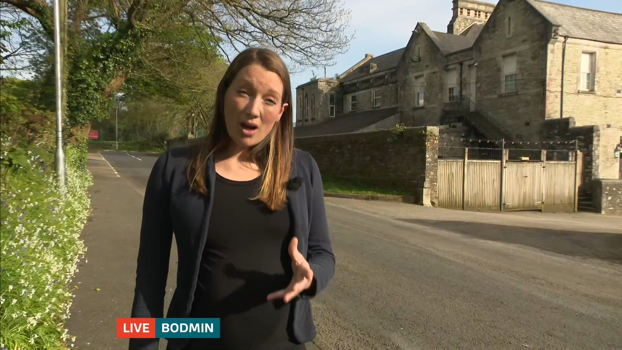 05.02 - 18.00.00 - ITV News West Country..ts_snapshot_04.28.675