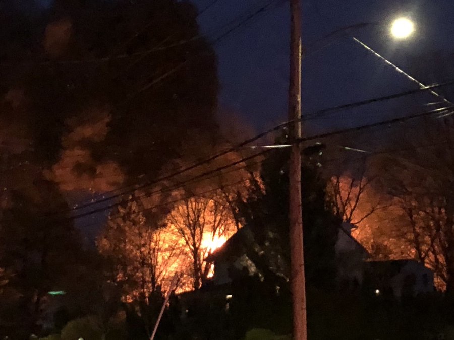 4E2AF4D0-CA46-4151-964C-A84CB04DBCF4