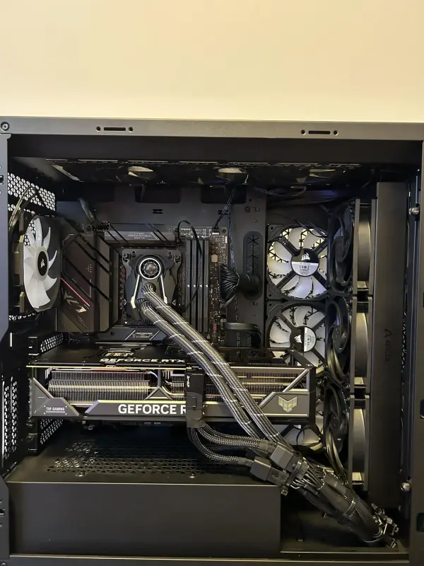 what-a-beast-asus-tuff-4090-7900x-3d-64g