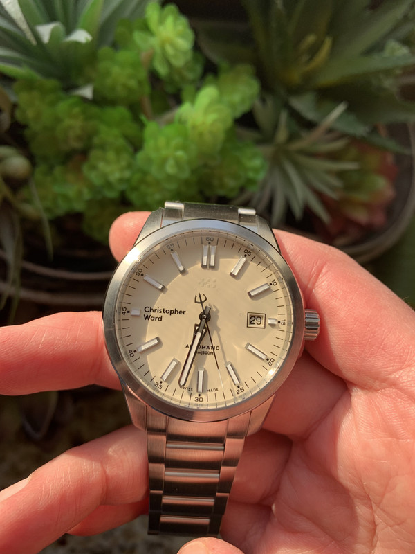 37E1F8EF-348B-4D4B-B153-638471A780DB