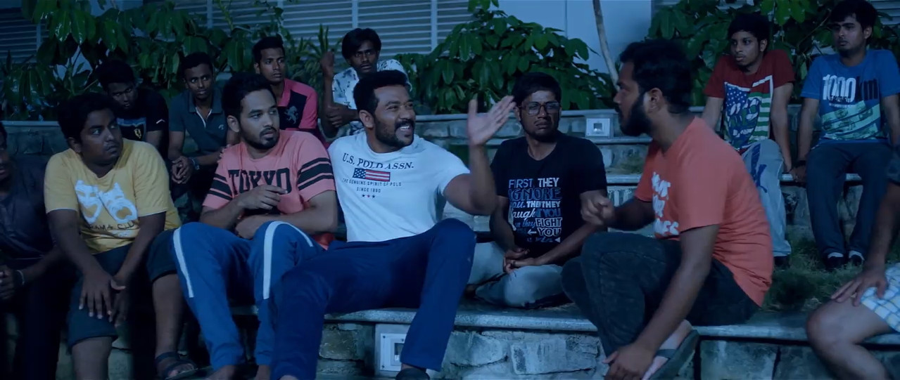 Meesaya Murukku 2017 WebRip [Tamil] 480p, 720p Screenshot