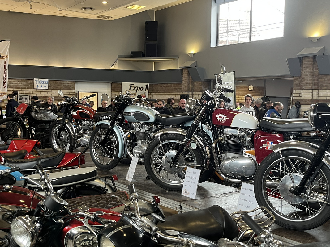 43553076-02AF-49BF-A1E3-B338305447E1