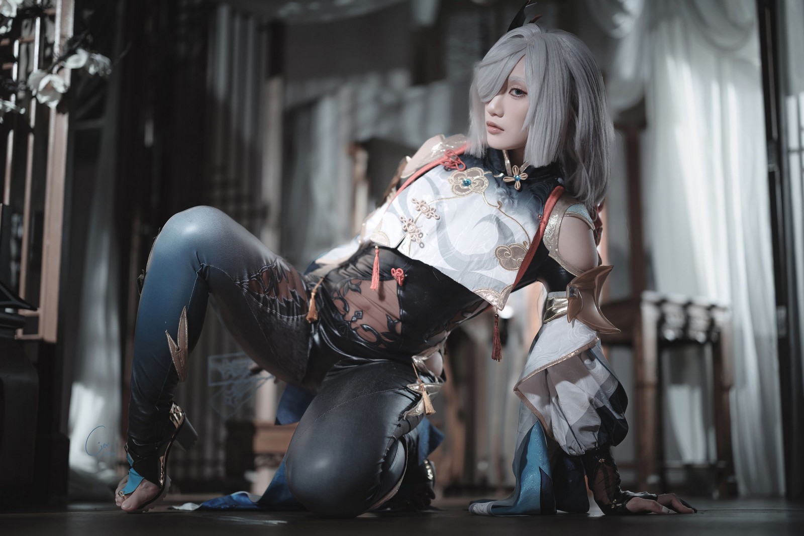 Cien恩恩 原神 申鹤 Cosplay 写真合集｜角色还原高清大图（31P｜89MB）插图5