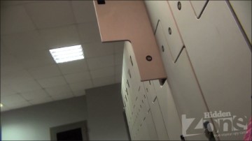 [Image: Voyeur25625121128.jpg]