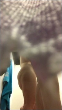 [Image: Voyeur23565090633.jpg]