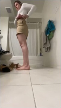 [Image: Voyeur60275095814.jpg]