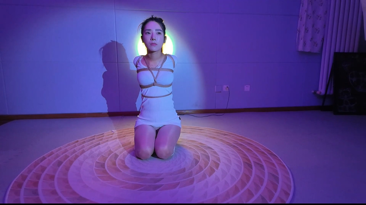 一绳所爱 鸡翅膀悬吊，绑哭杨若琳.mp4_20250629_090256.012