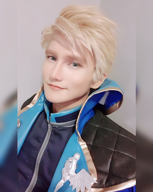 Alucard Cosplay
