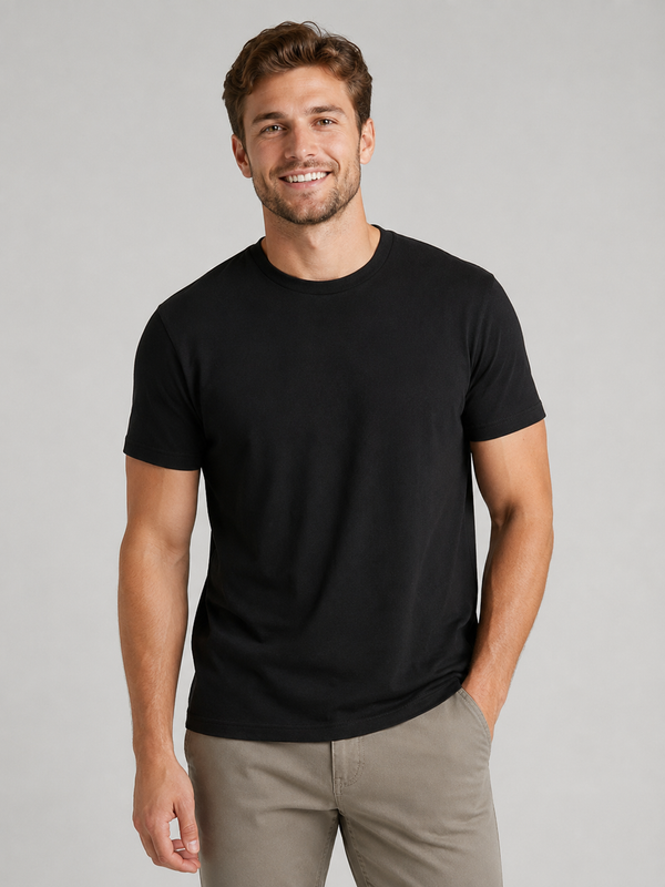 Remera b&aacute;sica color negro