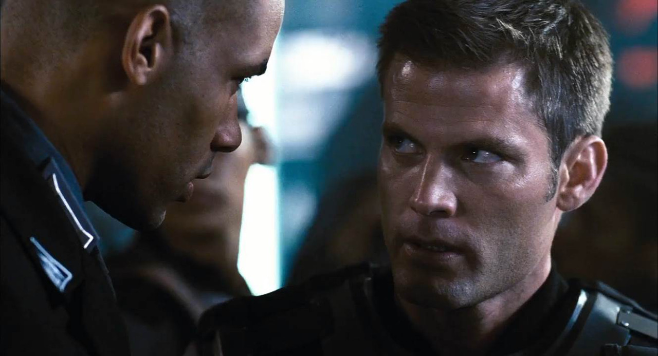Starship Troopers 3: Marauder 2008 BluRay [Hindi + Tamil + English] 480p, 720p Screenshot